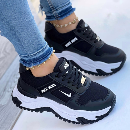 Zyon - Tenis Aero Letras Negro | Dama
